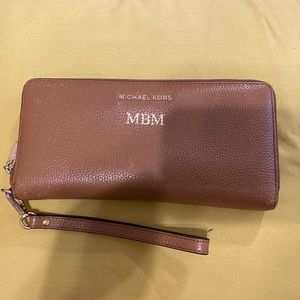 Michael Kors Continental Wristlet Wallet